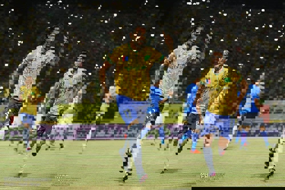 1697675