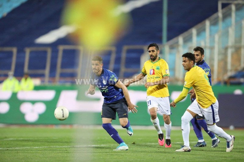 وریا غفوری کاپیتان بدون بازوبند!