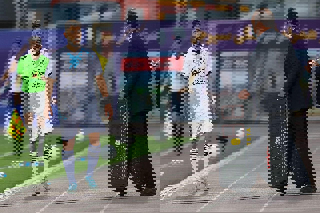 1698032