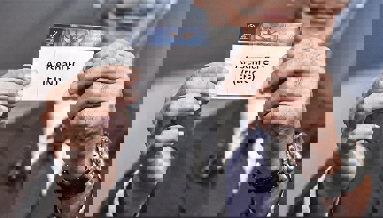1698407