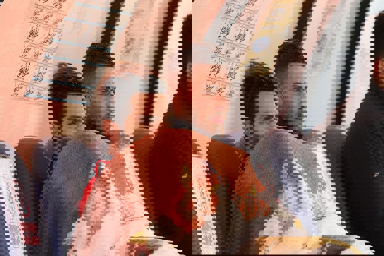 1698179