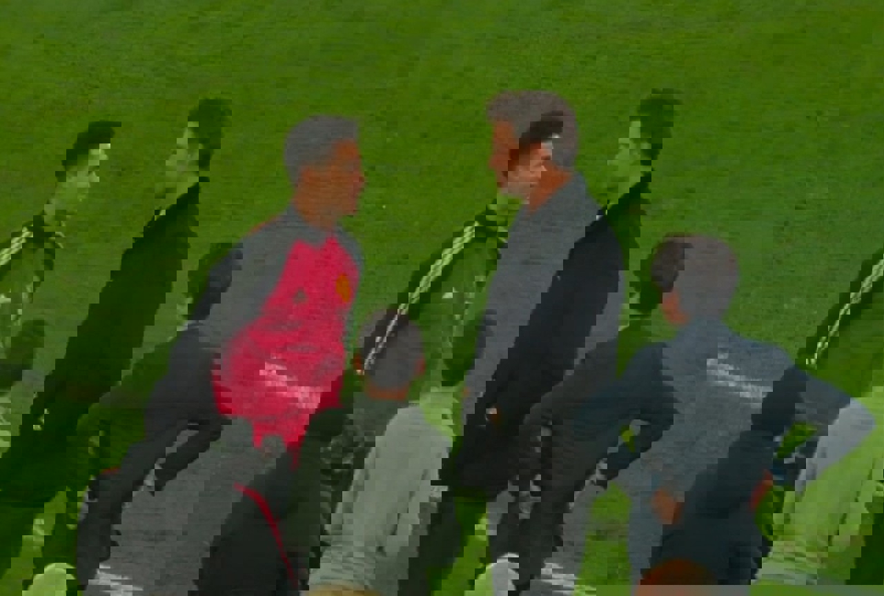 1698243
