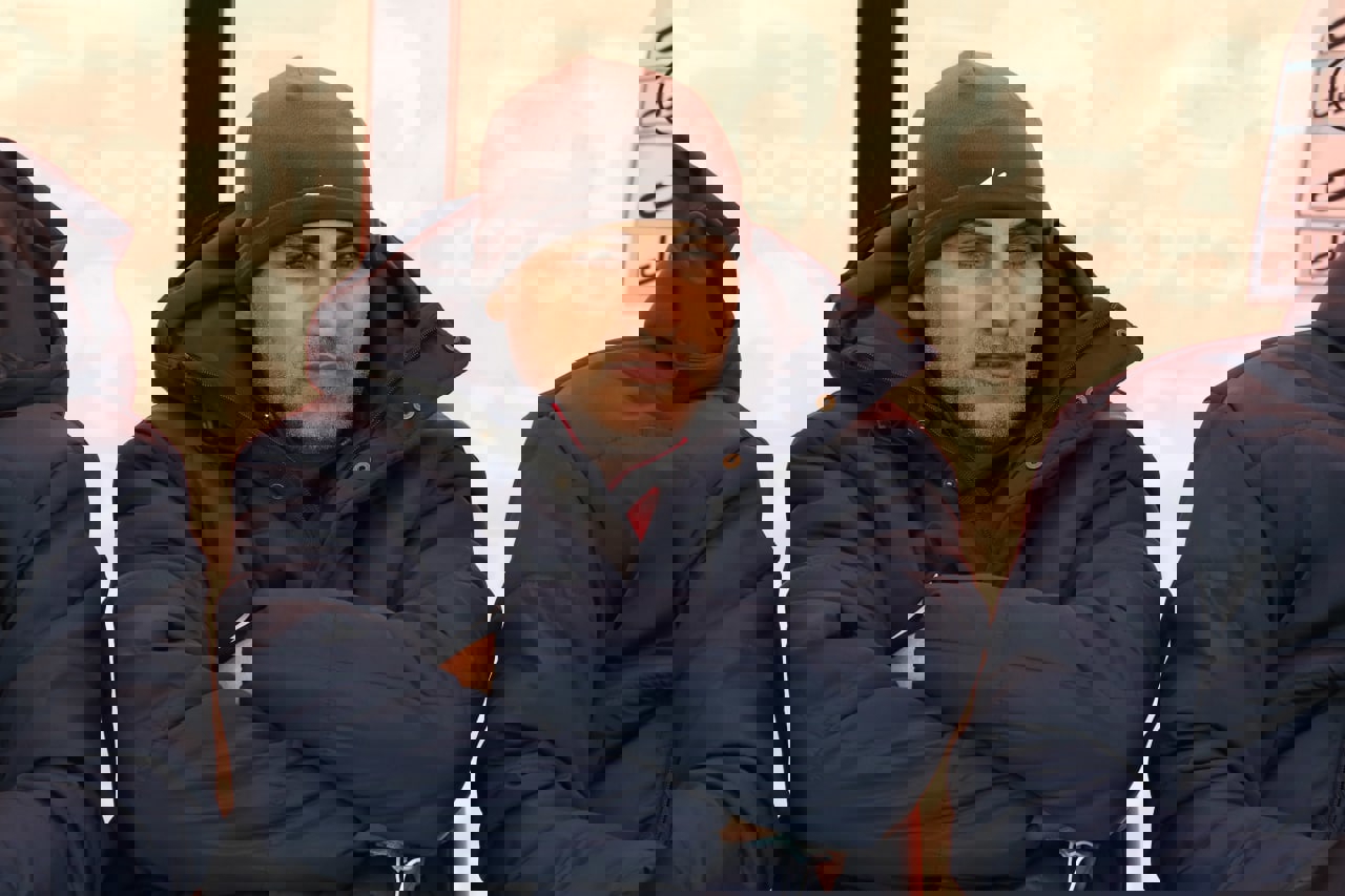 1698254