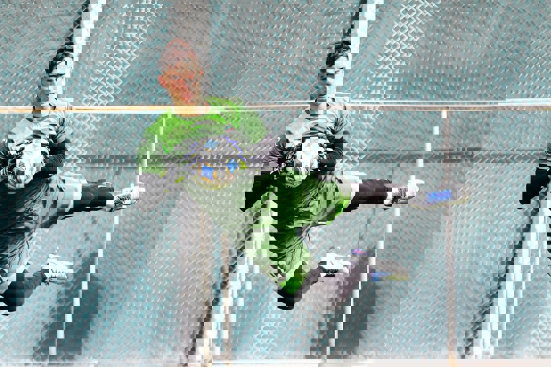 1699516