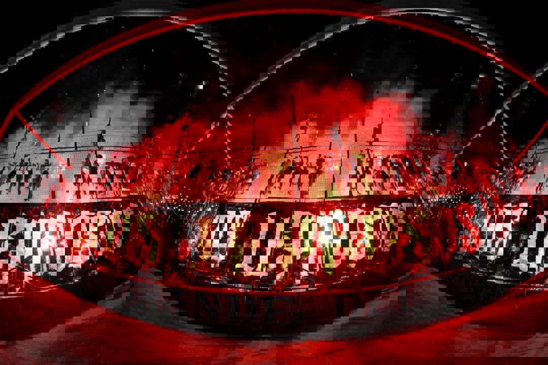 1699940