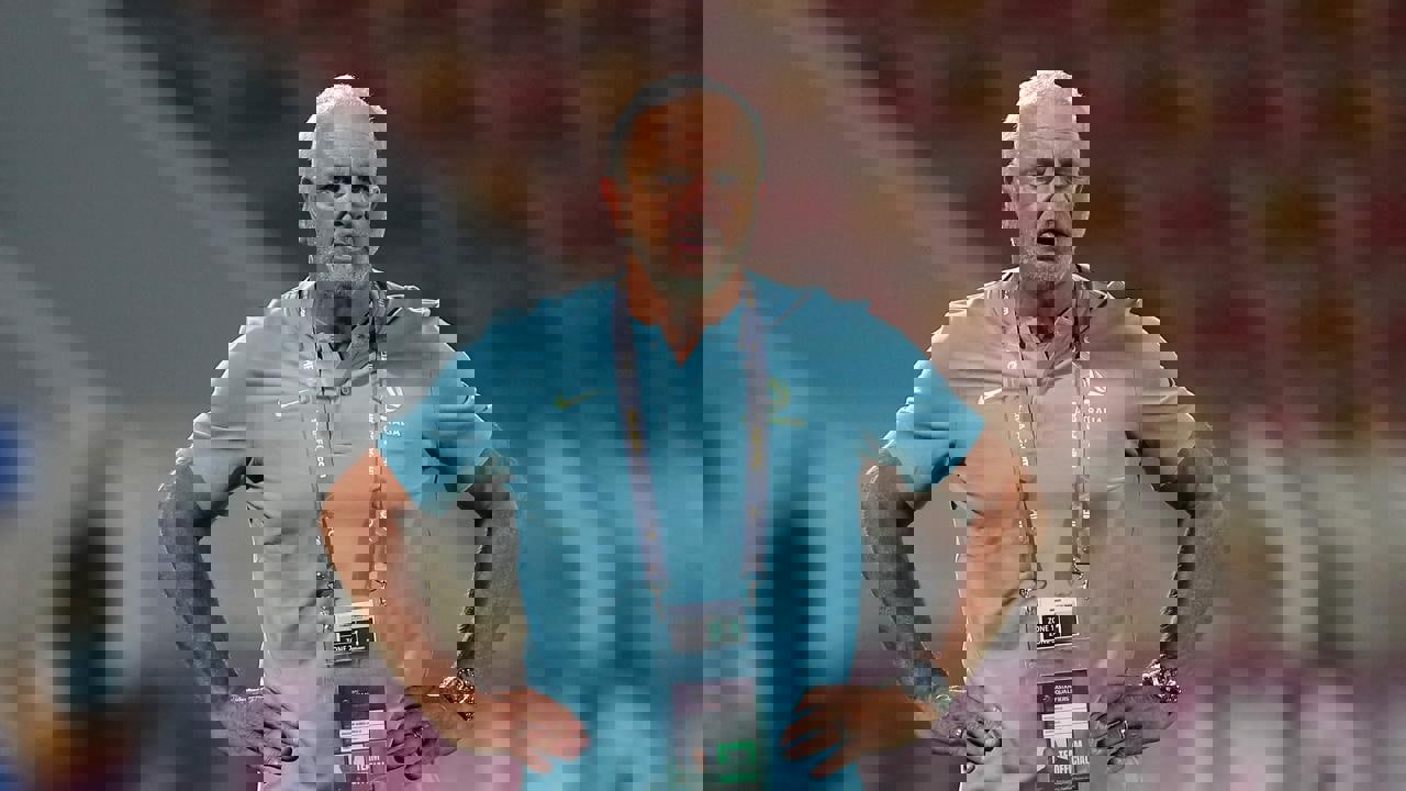 1700589
