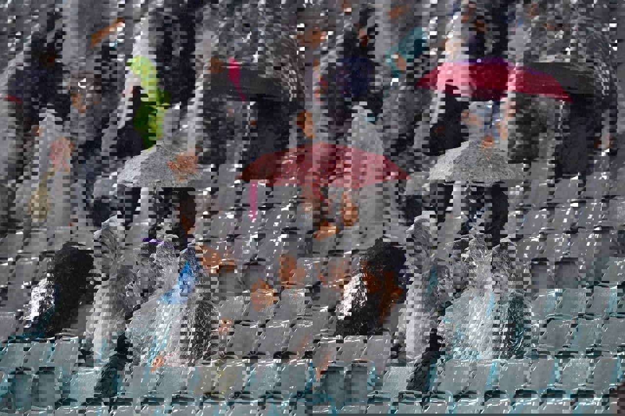1700632