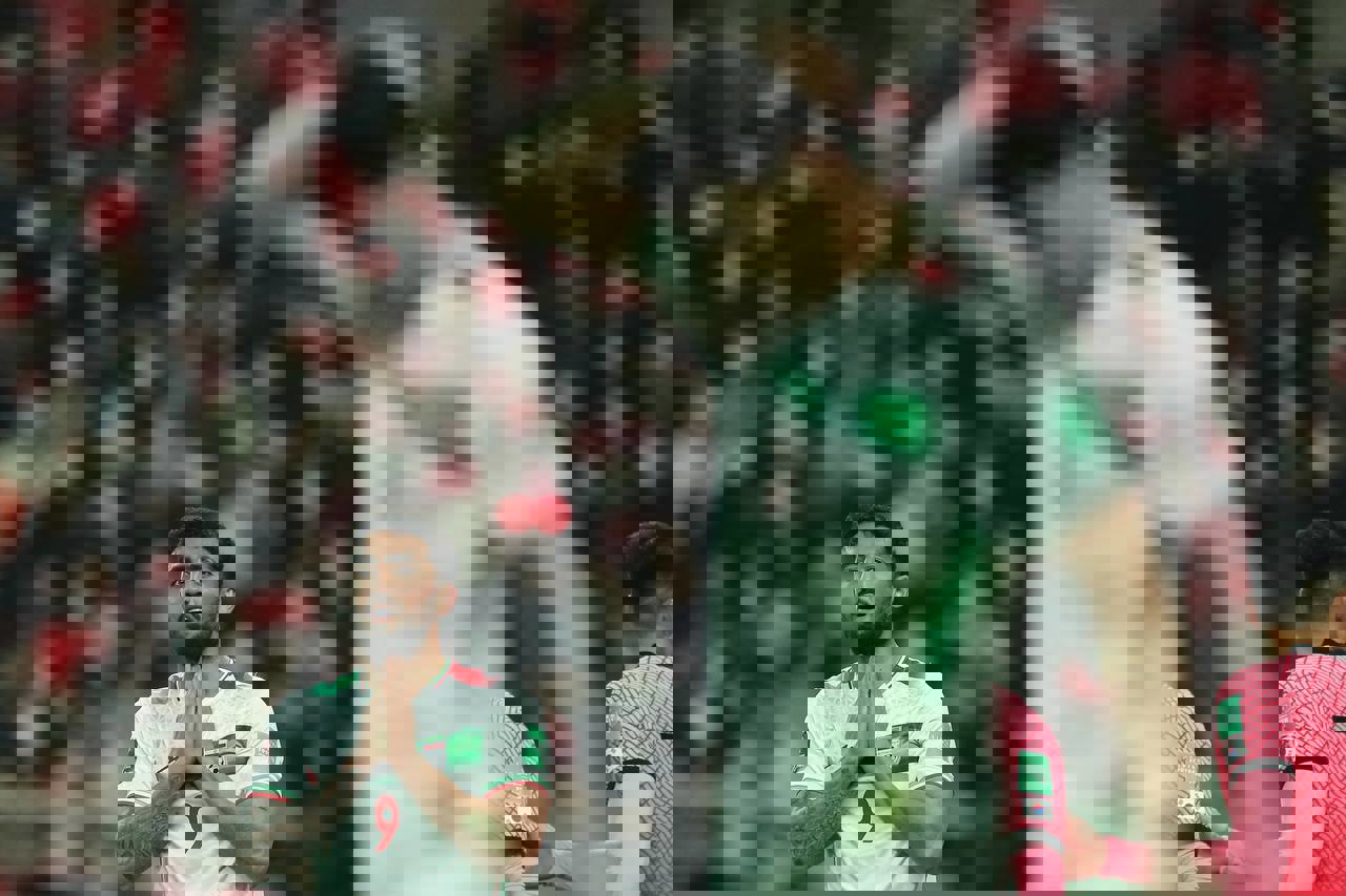 1700799