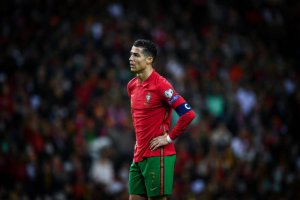 واکنش رونالدو به صعود پرتغال به فینال پلی‌آف