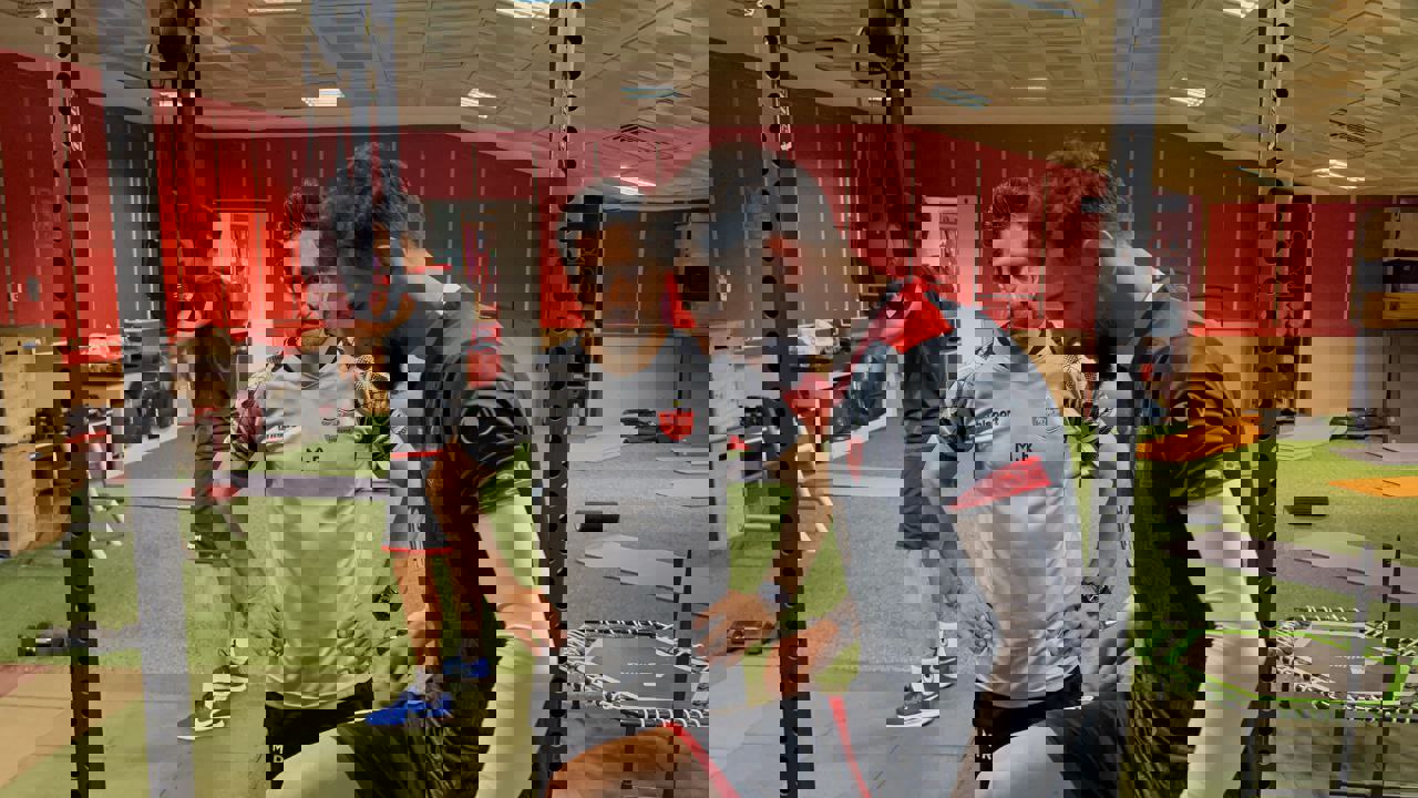 1701159