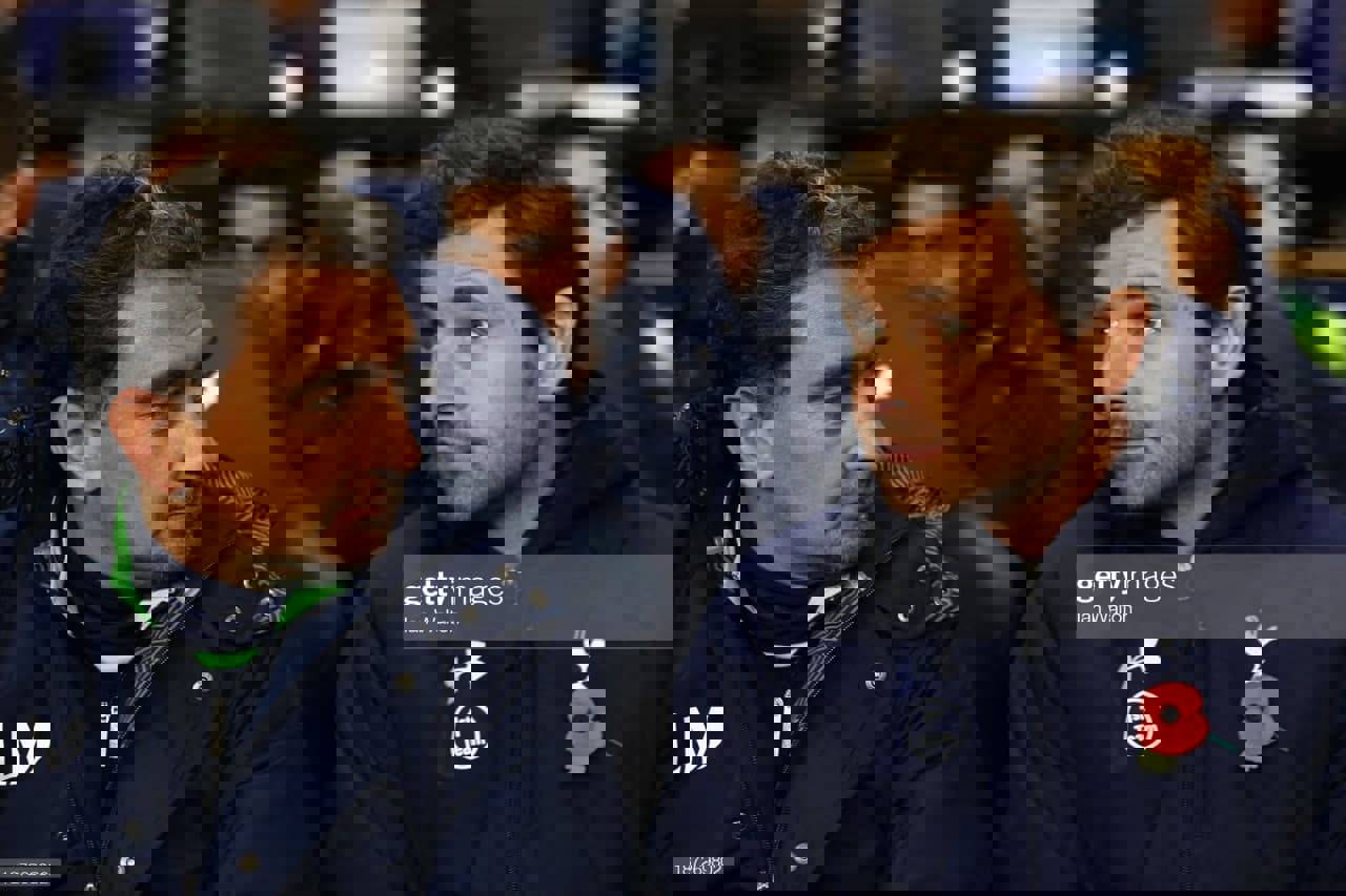 1701986