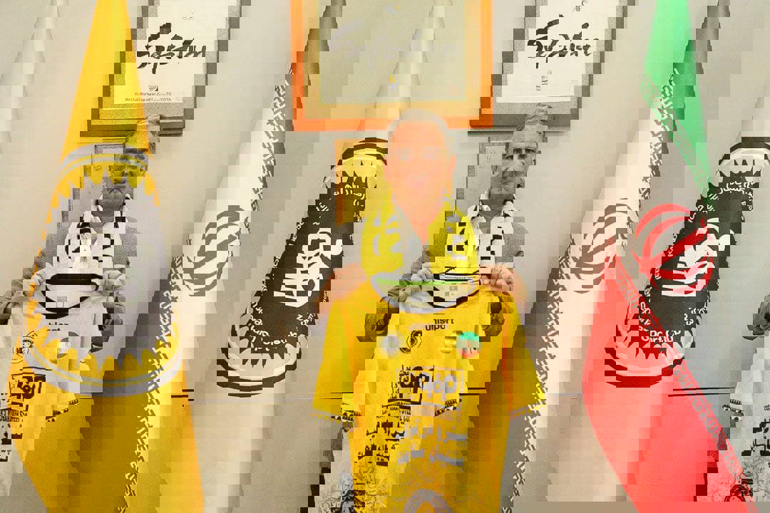 1701985