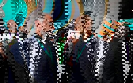 1702539