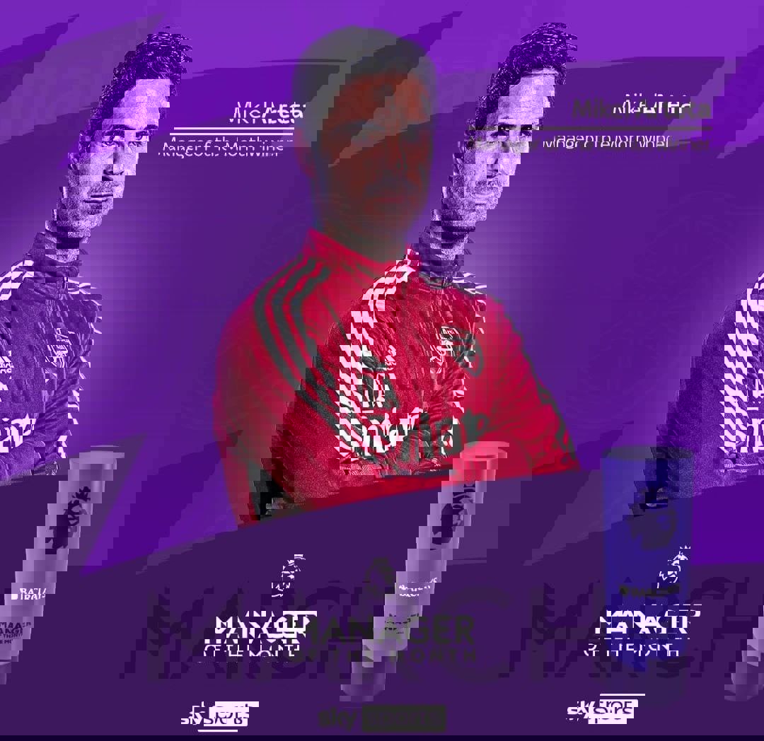 1702383