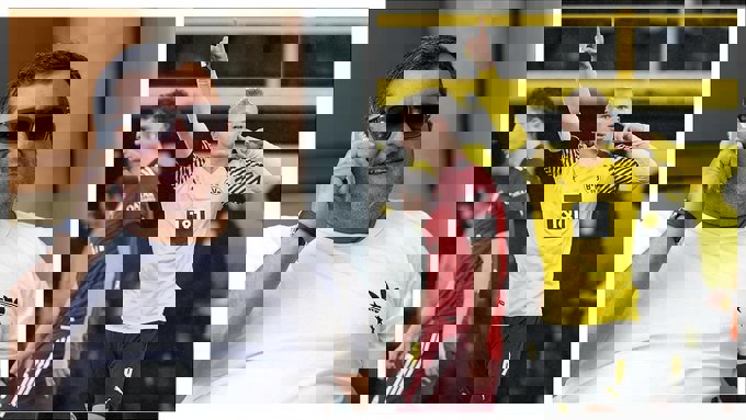 1702354