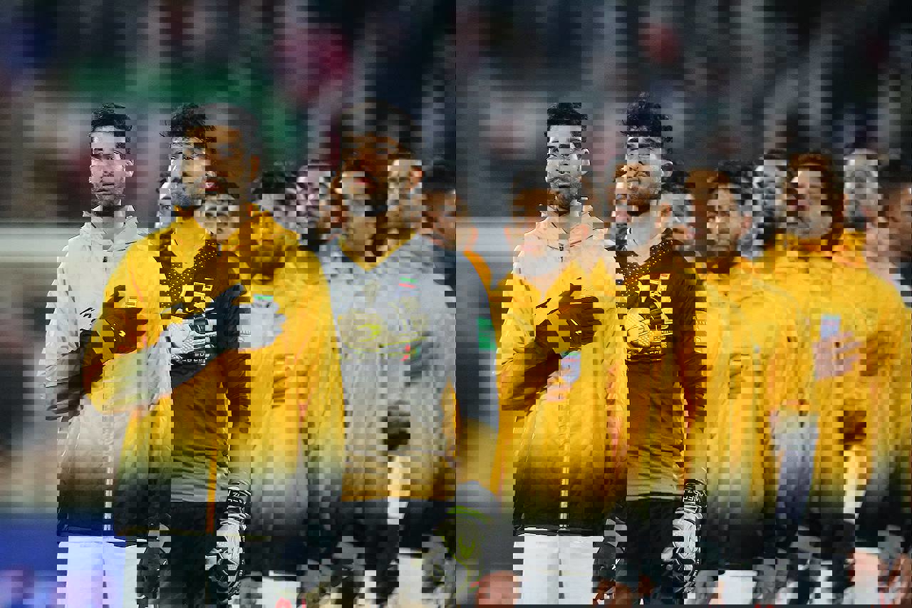 1702482