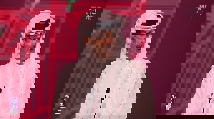 1702463