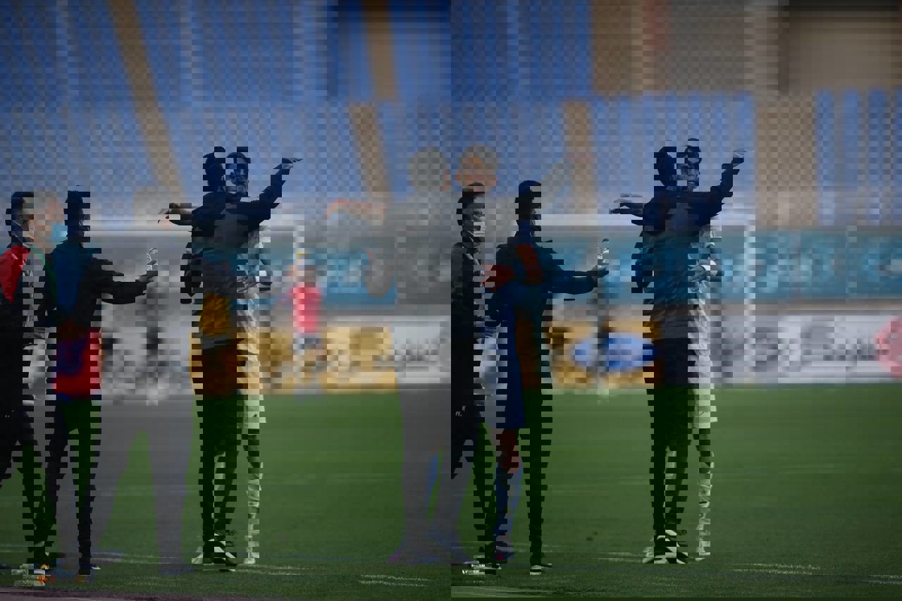 1702428