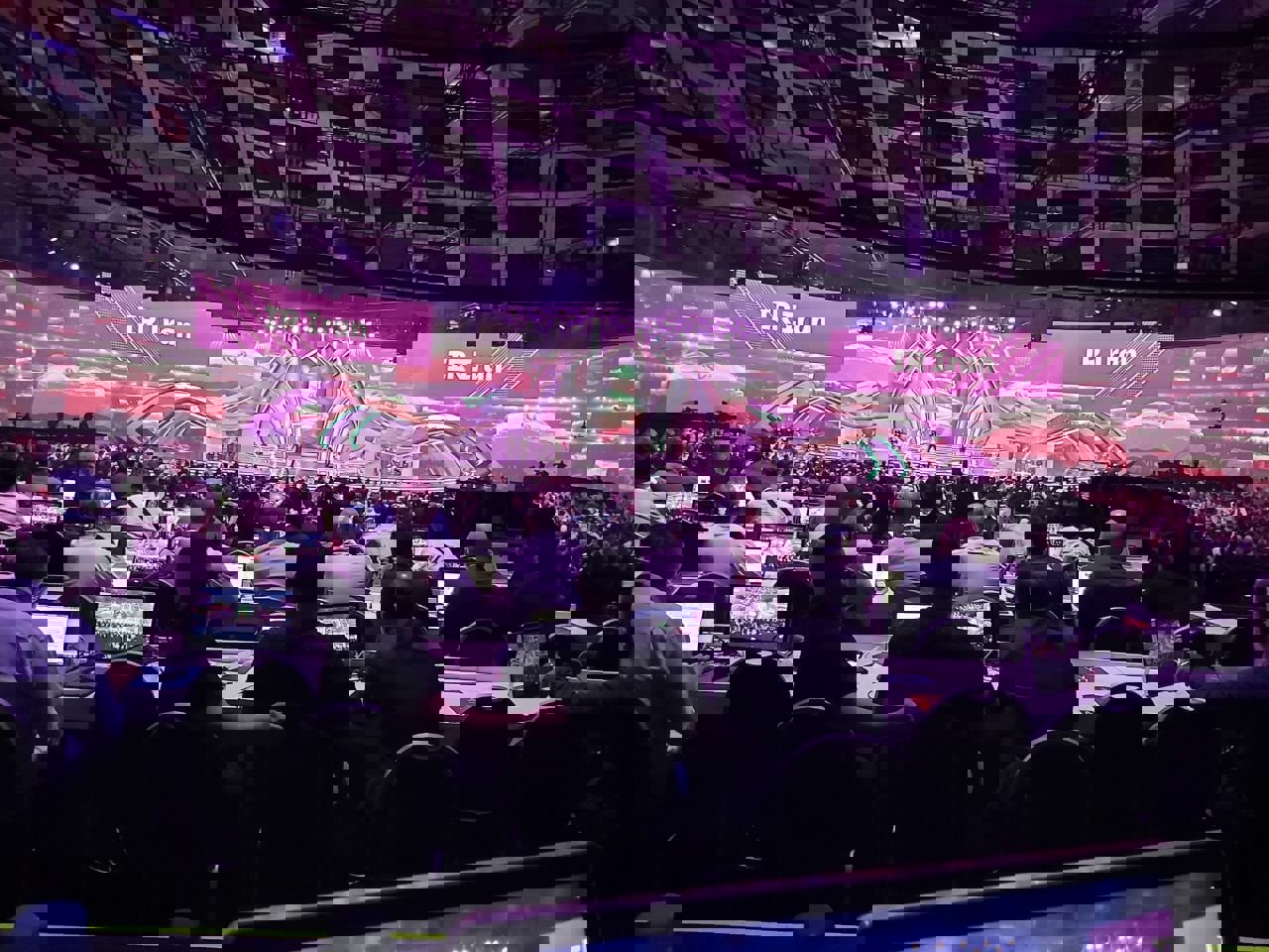 1702459