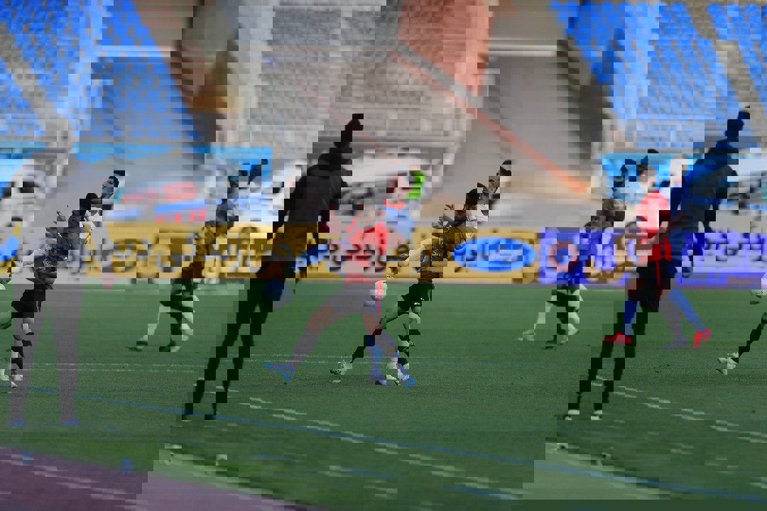 1702886
