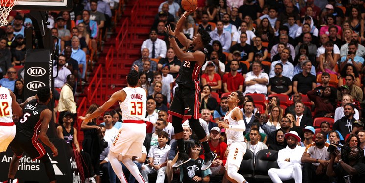 پیروزی صدرنشین مقابل شیکاگو در لیگ NBA