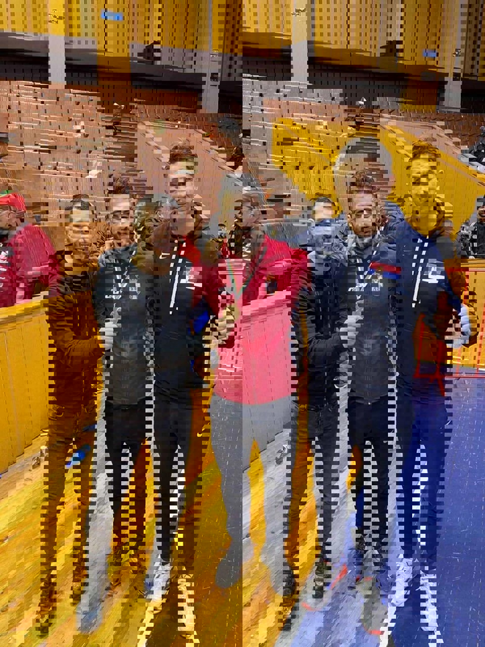 1703146