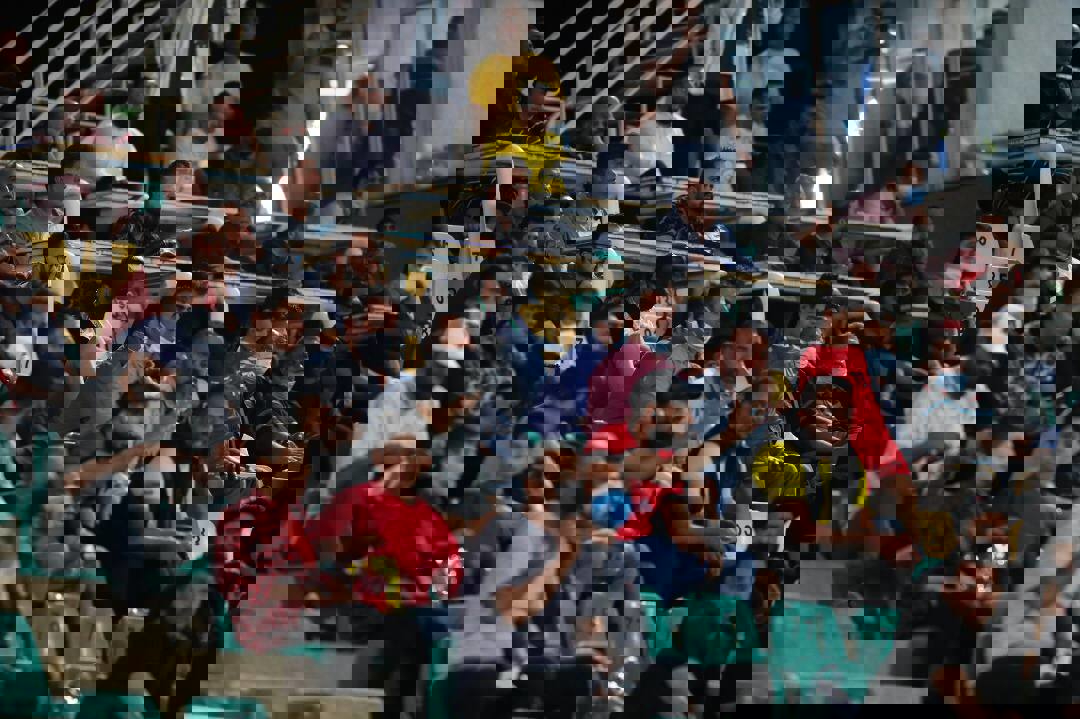 1703372