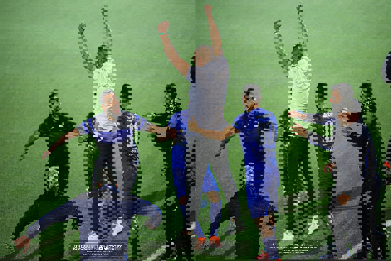 1703679