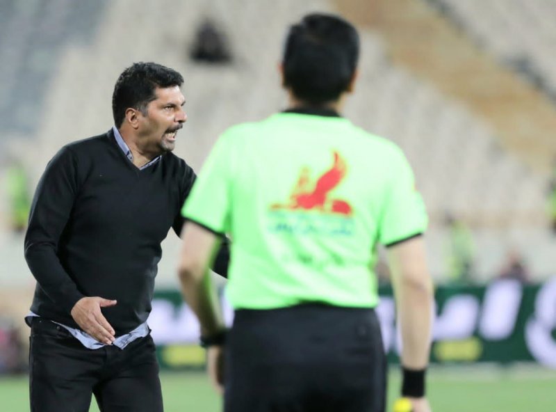 اعتراض شدید سرمربی پیکان برای چه بود؟(عکس)