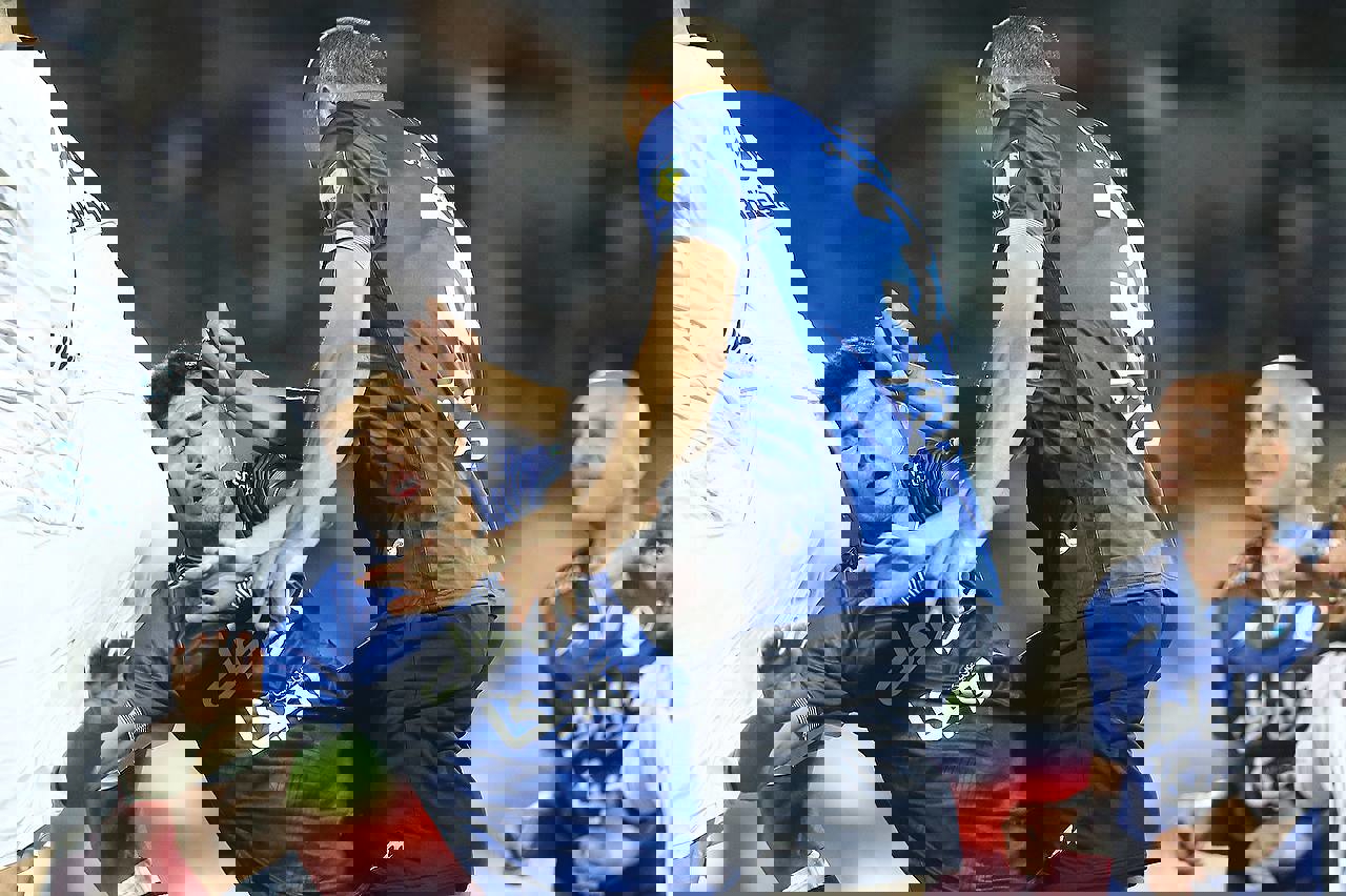 1703824