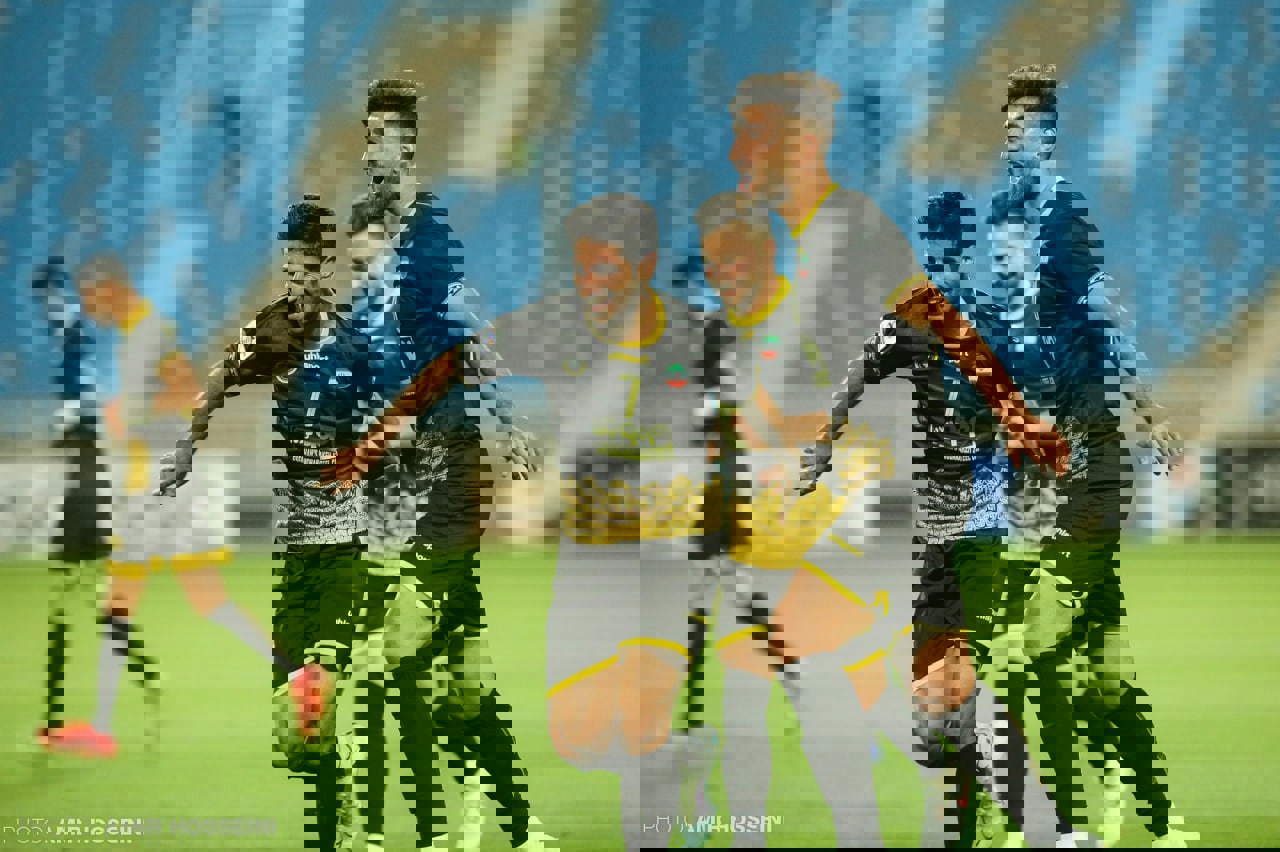 1704057