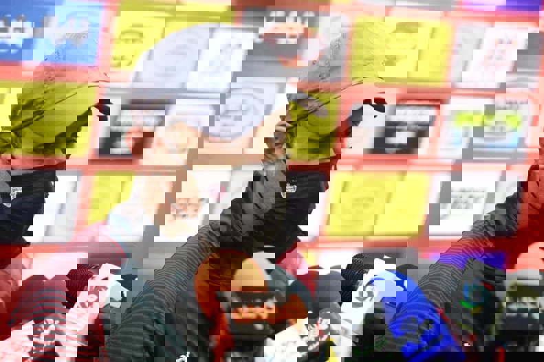 1704130