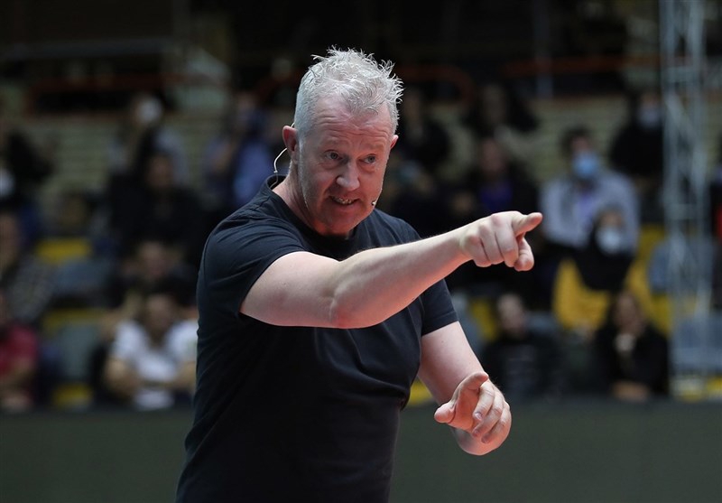 هینن: والیبال ایران باید بین 5 تیم برتر جهان باشد