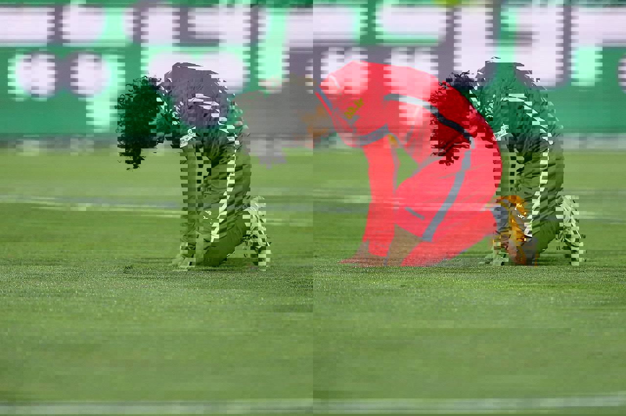 1704984