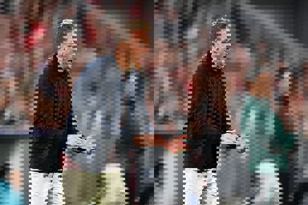 1705453