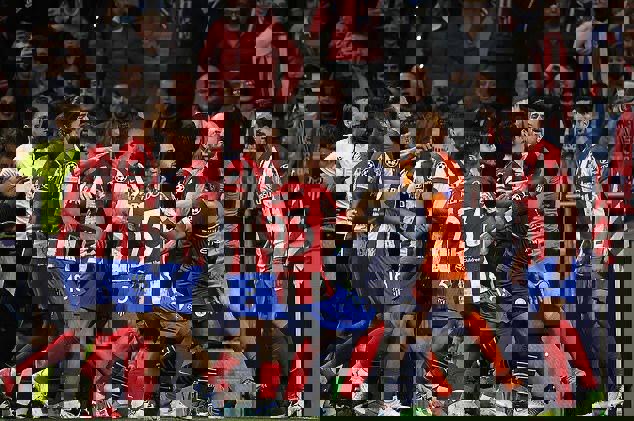 جنگ و جنون؛ يا چگونه آموختيم از رنج لذت ببريم!