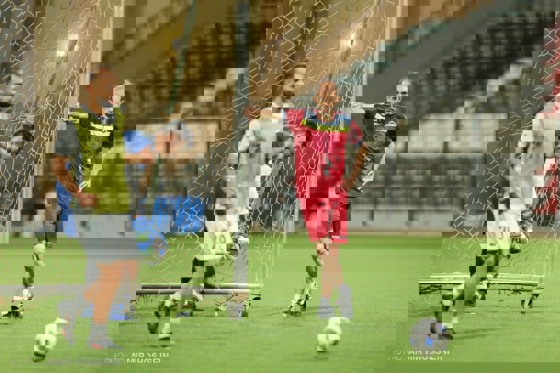 1706419