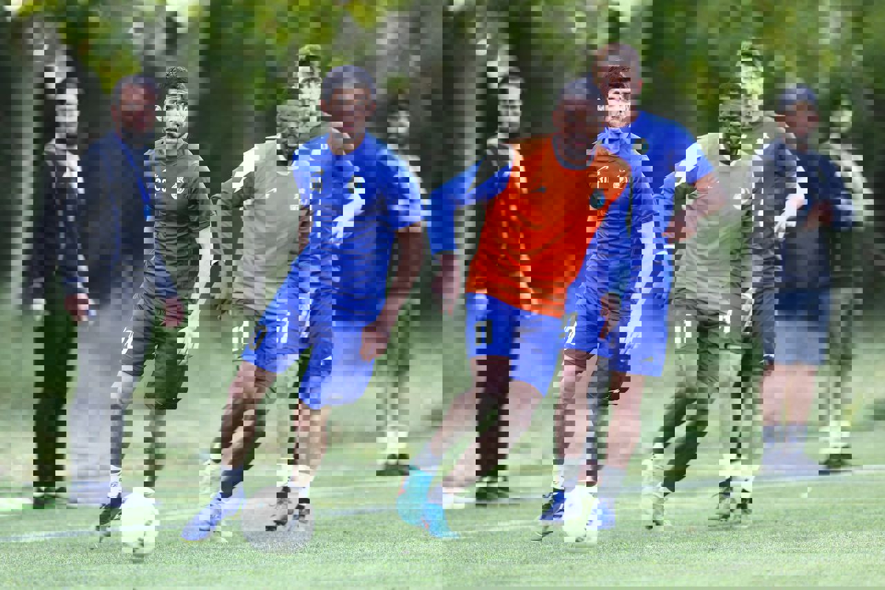 1706651