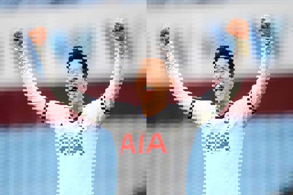 1706858