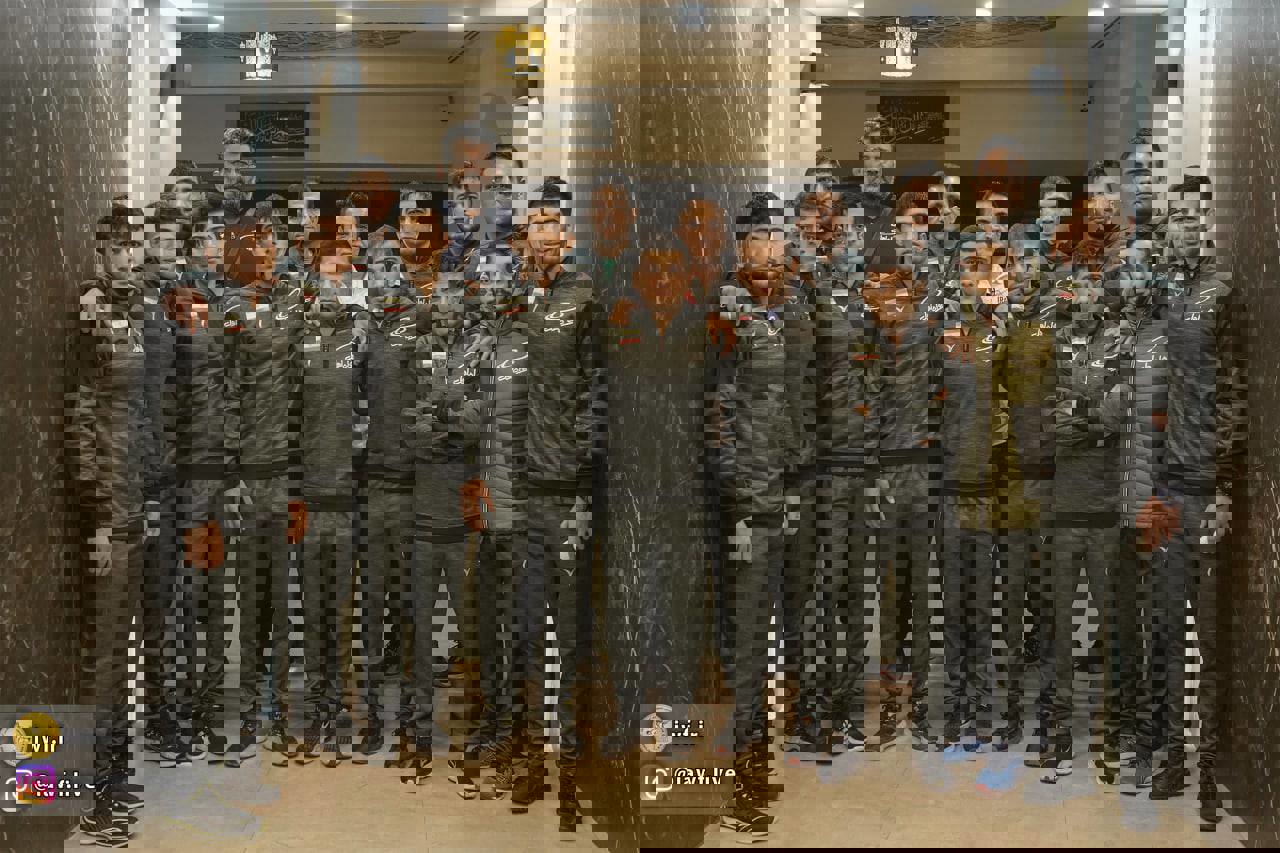 1707596