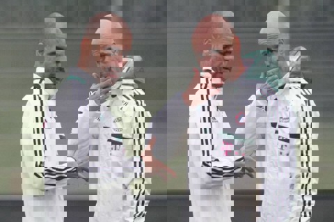 سرمربی جدید یونایتد نصف گواردیولا پول میگیرد!