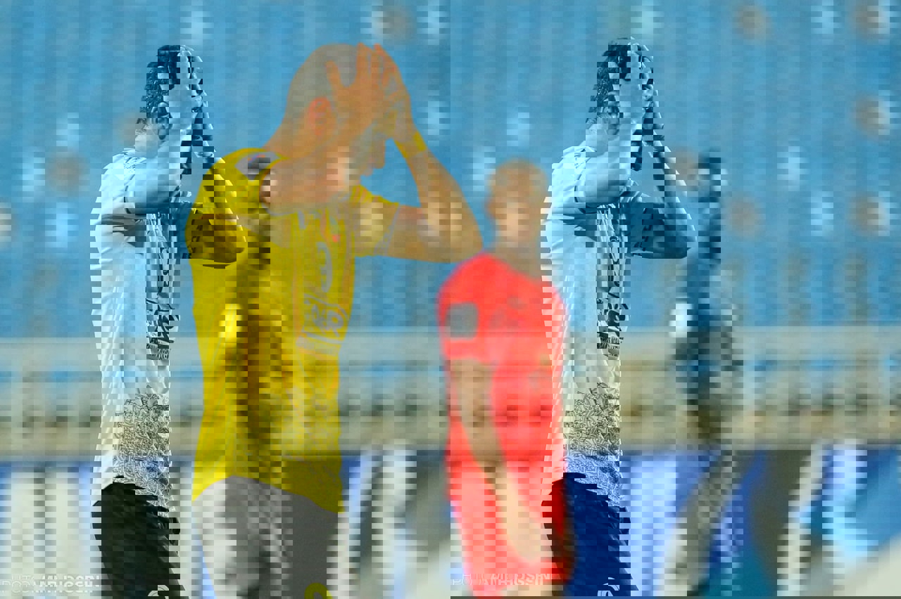 1709136