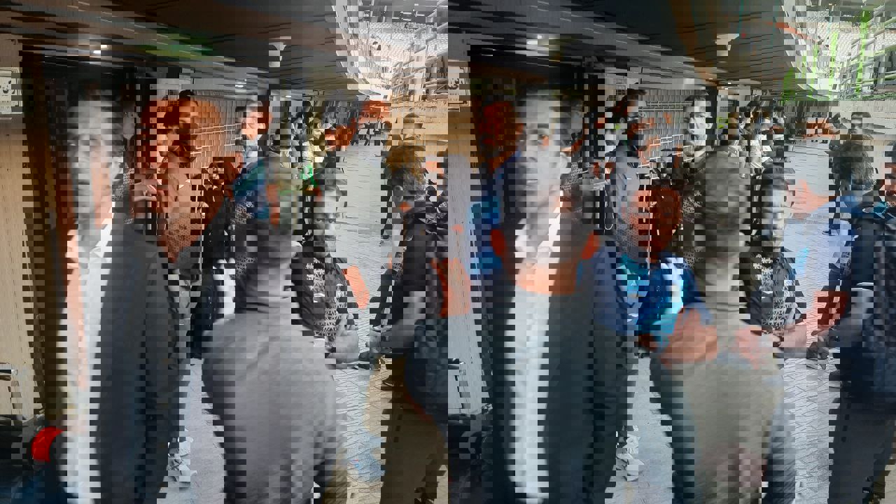 1709374