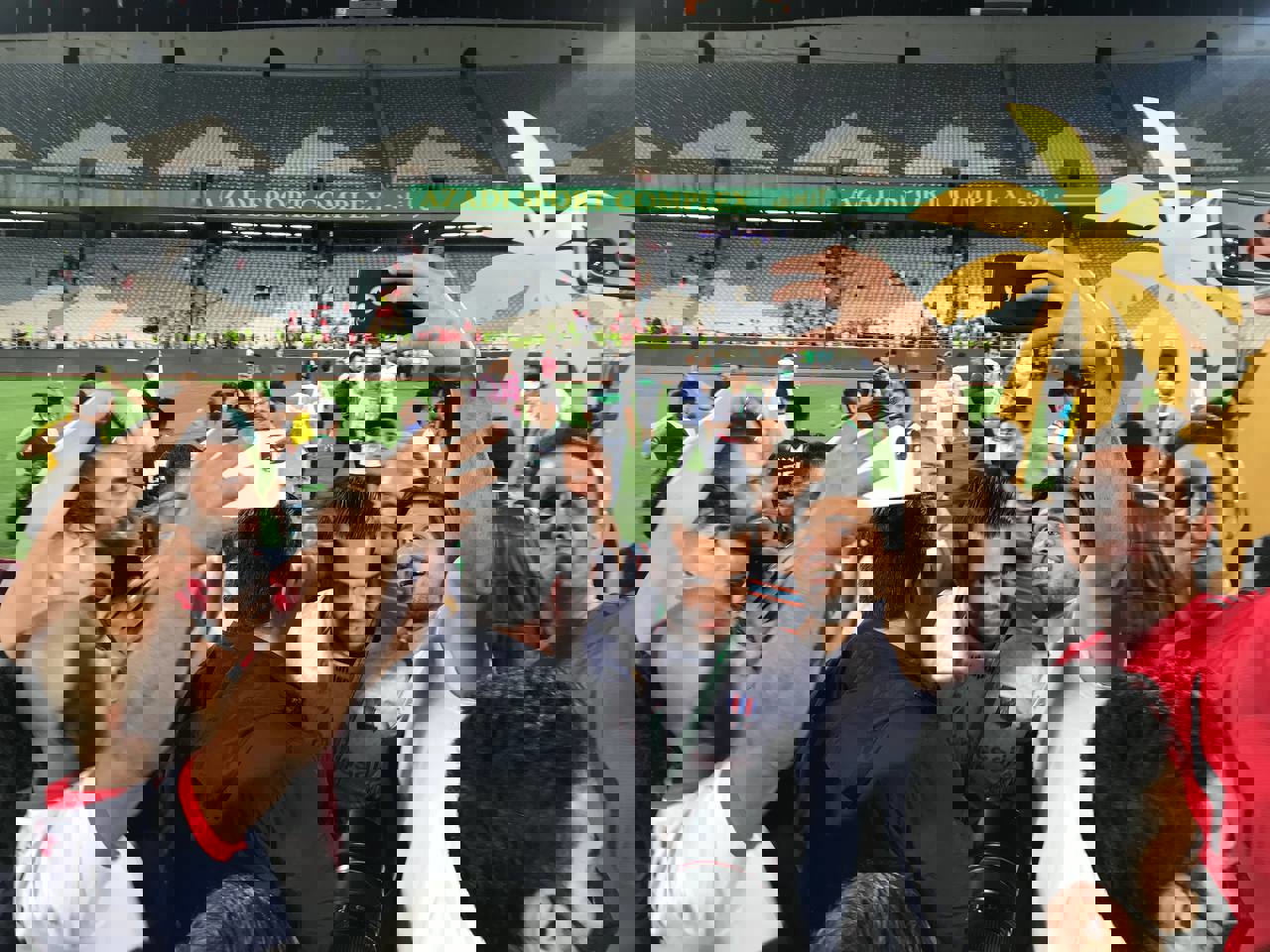 1709453