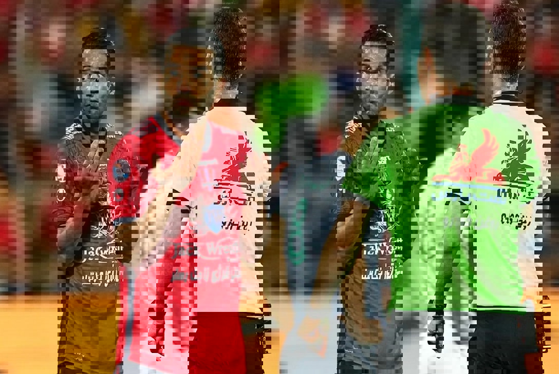 1709683