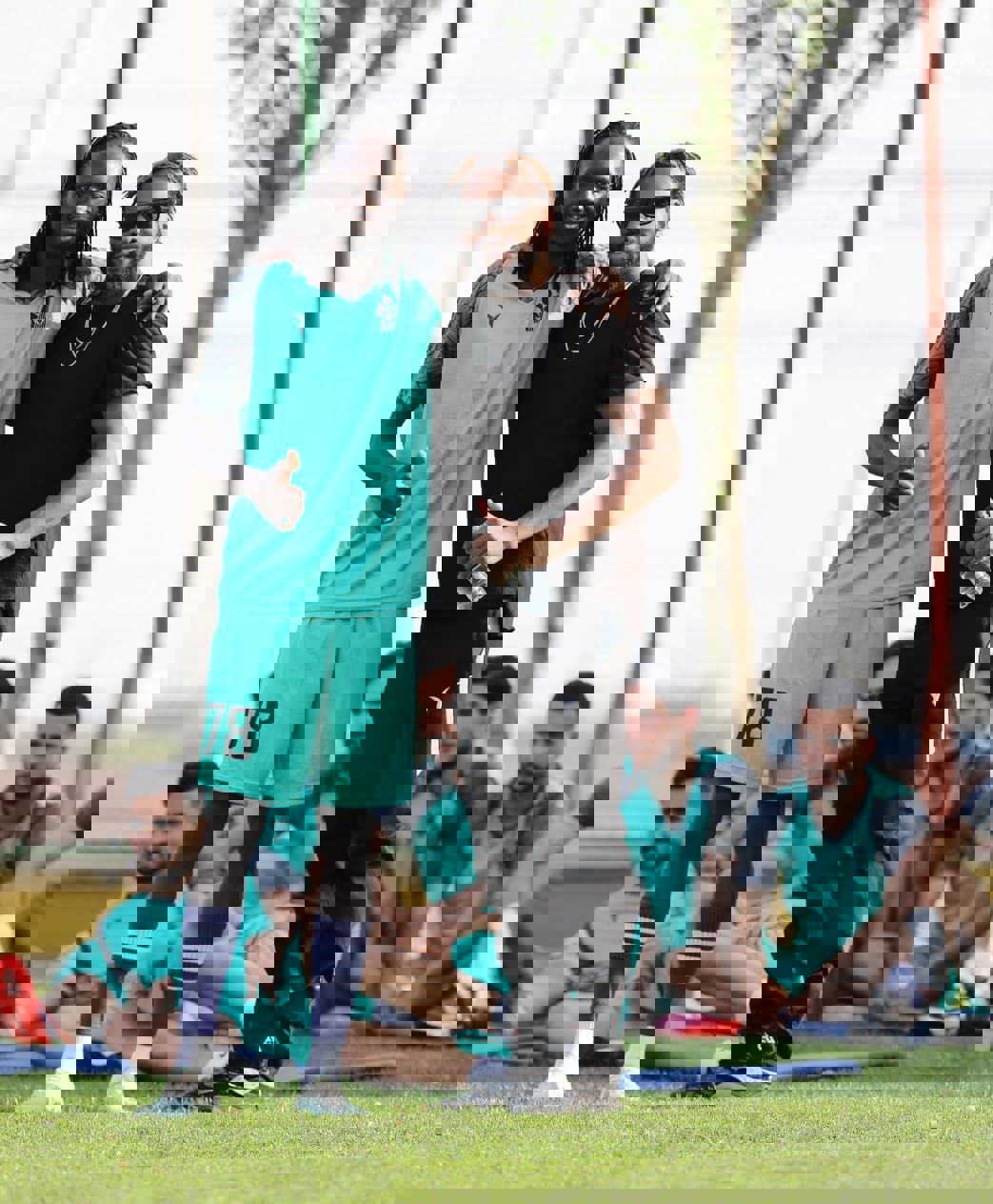 1709733
