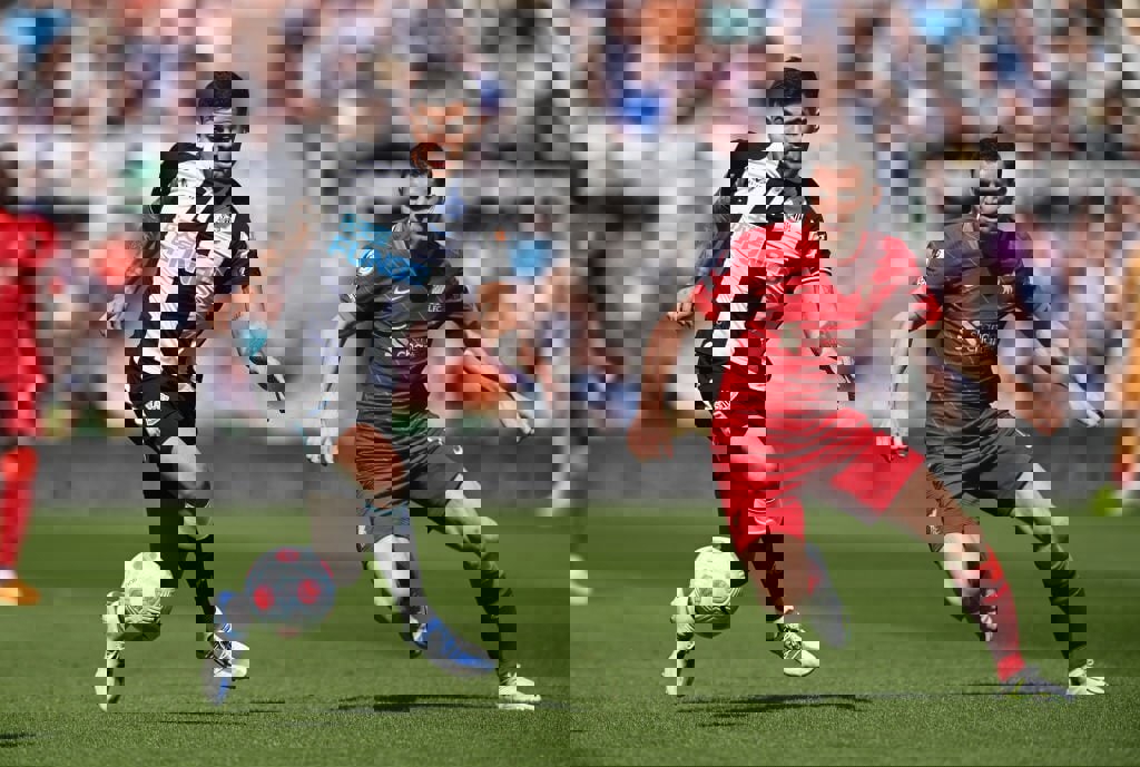 1709966