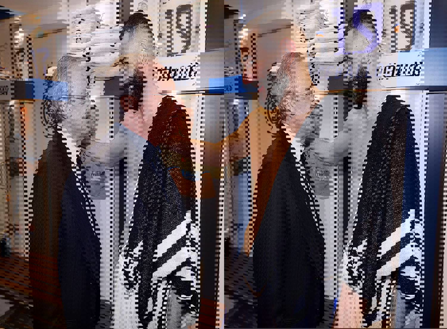1710987