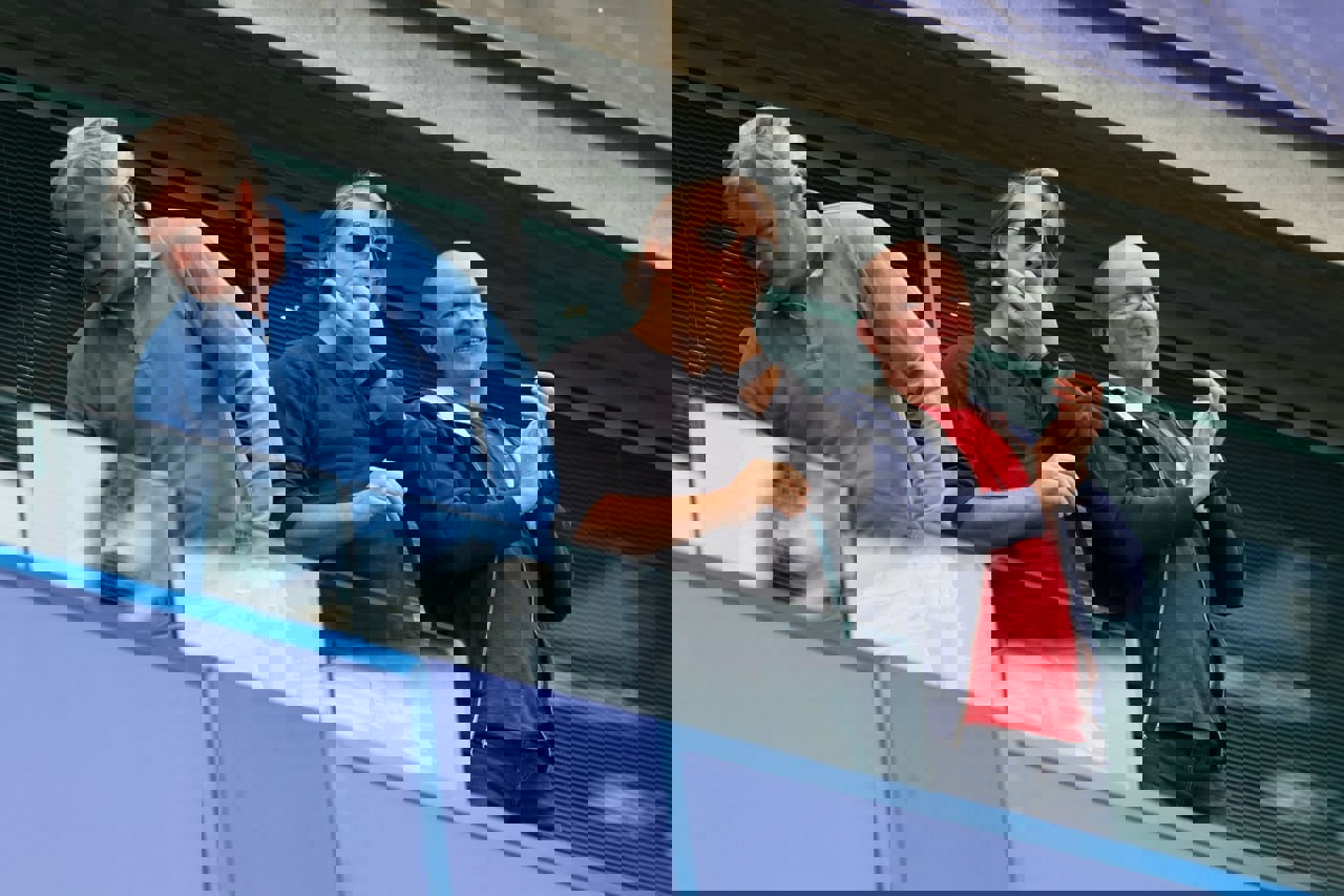 1711566