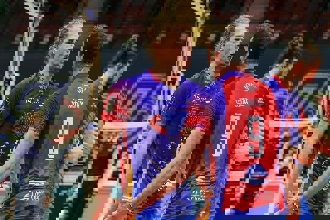 1711888